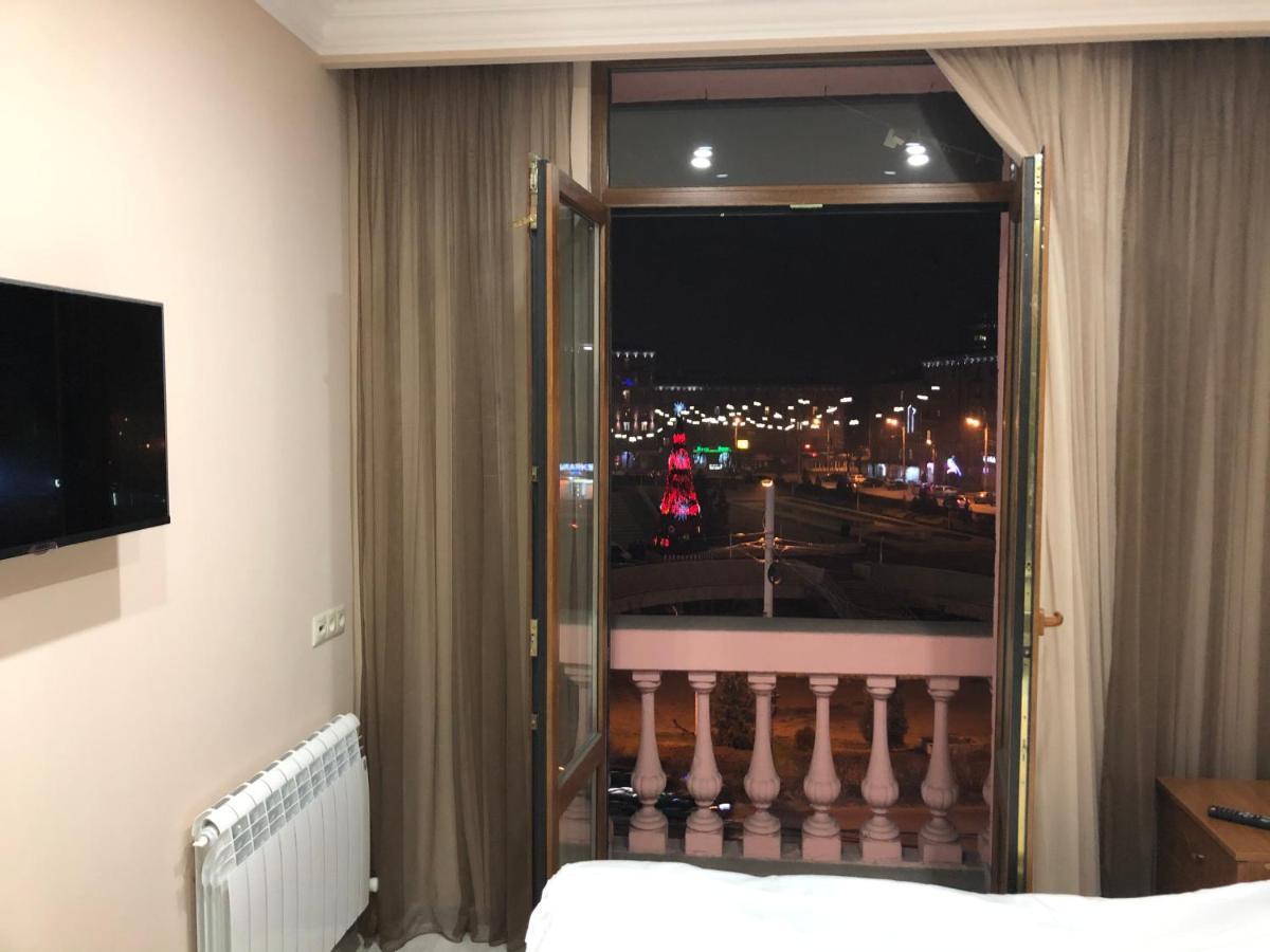 Квартира Около Станции Метро С Балконами يريفان المظهر الخارجي الصورة